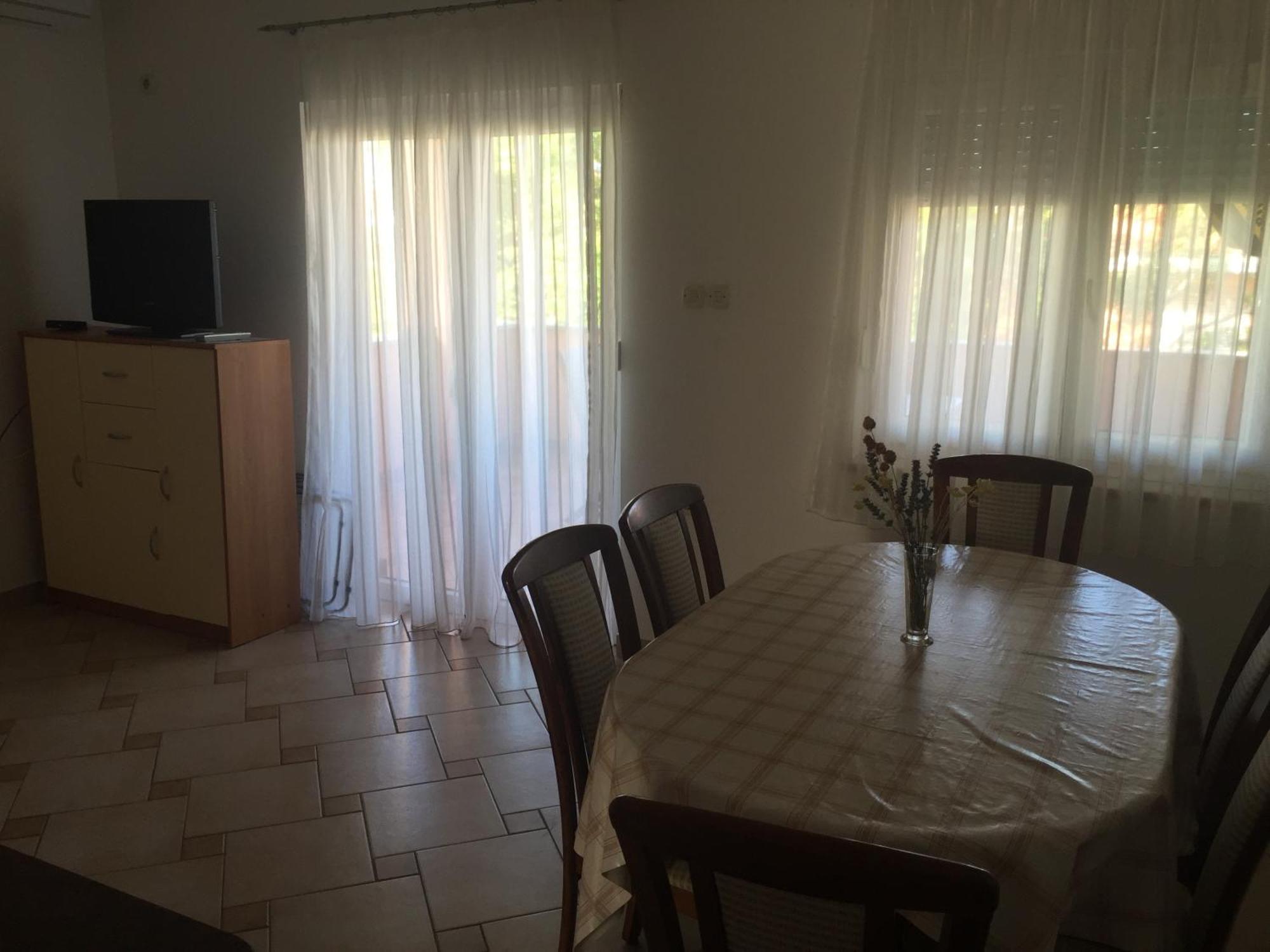 Apartments Vidovic ポヴリャナ 部屋 写真