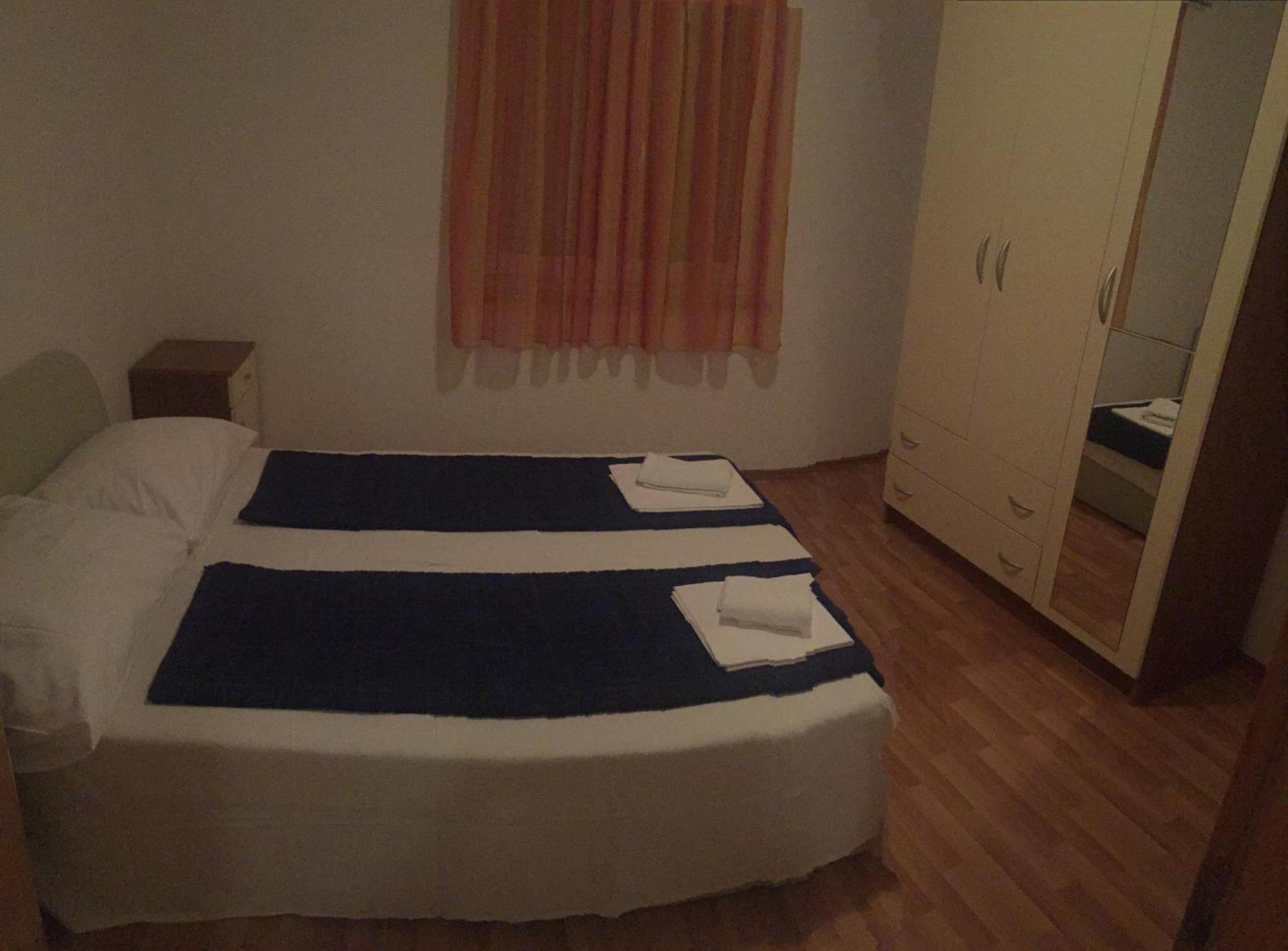 Apartments Vidovic ポヴリャナ 部屋 写真