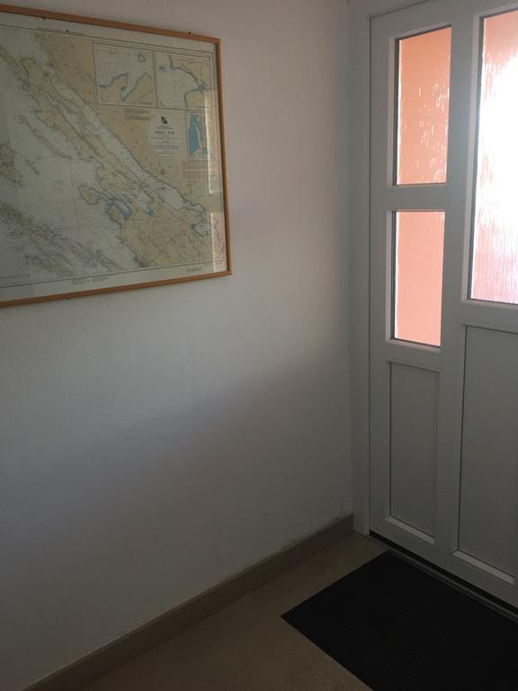 Apartments Vidovic ポヴリャナ エクステリア 写真